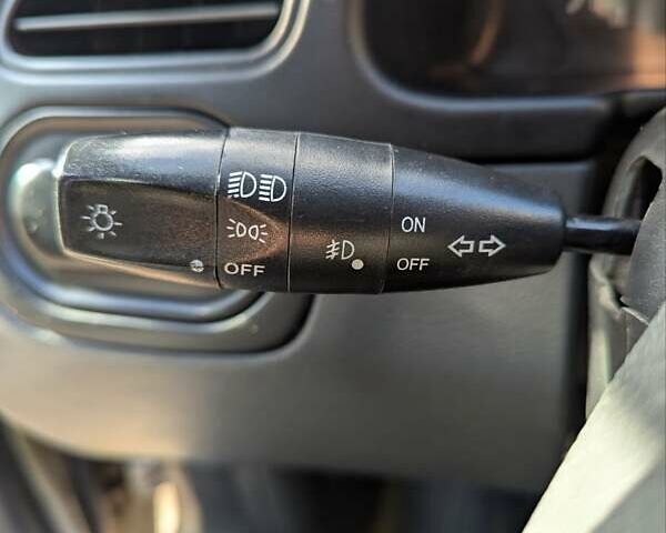 Бежевый Дэу Ланос, объемом двигателя 1.5 л и пробегом 170 тыс. км за 3199 $, фото 12 на Automoto.ua