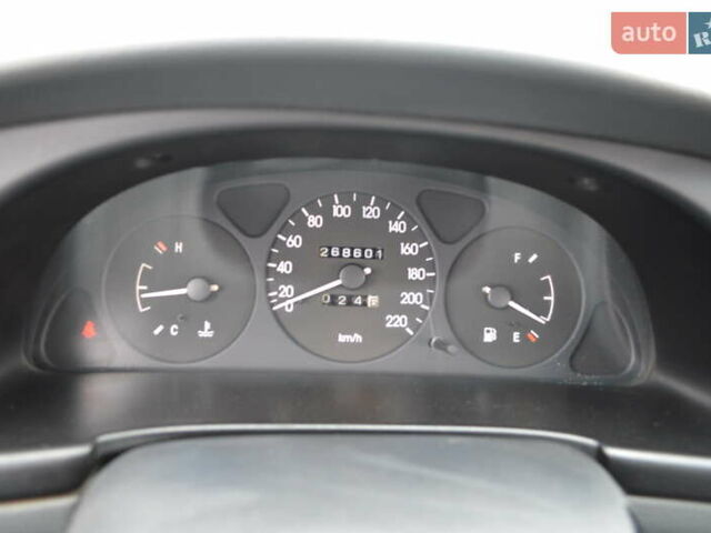 Бежевый Дэу Ланос, объемом двигателя 1.5 л и пробегом 268 тыс. км за 2900 $, фото 20 на Automoto.ua