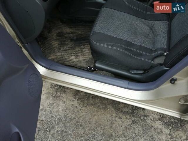 Дэу Ланос 2008 в Обухове на Automoto.ua Бежевый Дэу Ланос, объемом двигателя 1.5 л и пробегом 293 тыс. км за 2900 $, фото 9 на Automoto.ua