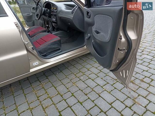 Бежевий Деу Ланос, об'ємом двигуна 1.5 л та пробігом 210 тис. км за 2750 $, фото 14 на Automoto.ua