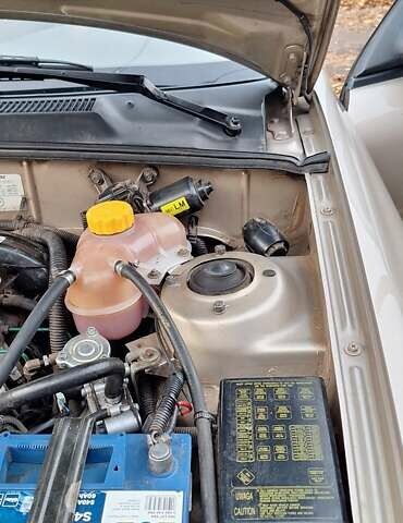 Дэу Ланос 2008 в Гребенке на Automoto.ua Бежевый Дэу Ланос, объемом двигателя 1.39 л и пробегом 139 тыс. км за 2200 $, фото 17 на Automoto.ua