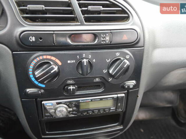 Бежевый Дэу Ланос, объемом двигателя 1.5 л и пробегом 268 тыс. км за 2900 $, фото 21 на Automoto.ua