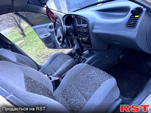 Бежевий Деу Ланос, об'ємом двигуна 1.5 л та пробігом 140 тис. км за 2999 $, фото 11 на Automoto.ua