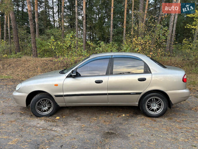 Бежевий Деу Ланос, об'ємом двигуна 1.5 л та пробігом 135 тис. км за 3200 $, фото 11 на Automoto.ua