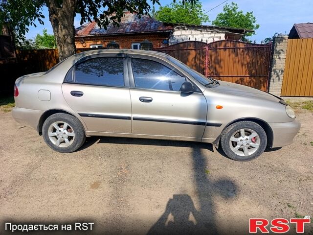 Бежевый Дэу Ланос, объемом двигателя 1.6 л и пробегом 180 тыс. км за 2000 $, фото 2 на Automoto.ua