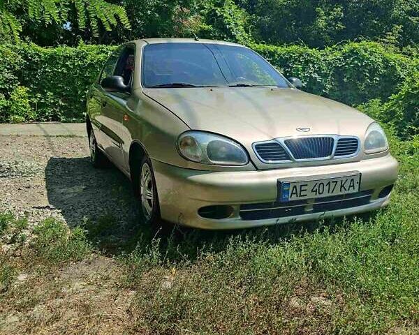 Бежевый Дэу Ланос, объемом двигателя 1.5 л и пробегом 199 тыс. км за 2400 $, фото 1 на Automoto.ua