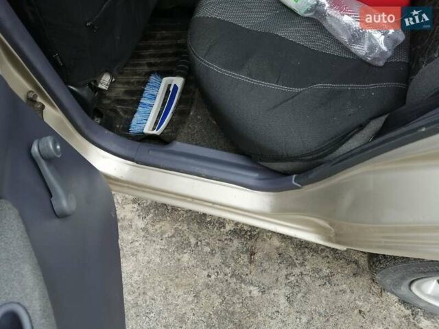 Дэу Ланос 2008 в Обухове на Automoto.ua Бежевый Дэу Ланос, объемом двигателя 1.5 л и пробегом 293 тыс. км за 2900 $, фото 7 на Automoto.ua