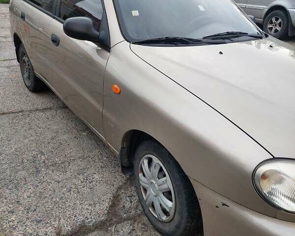 Дэу Ланос 2008 в Луцке на Automoto.ua Бежевый Дэу Ланос, объемом двигателя 1.5 л и пробегом 141 тыс. км за 2300 $, фото 1 на Automoto.ua