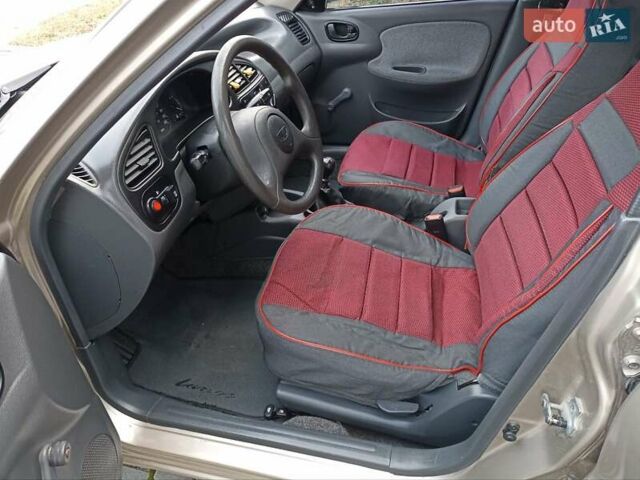 Бежевий Деу Ланос, об'ємом двигуна 1.5 л та пробігом 210 тис. км за 2750 $, фото 9 на Automoto.ua