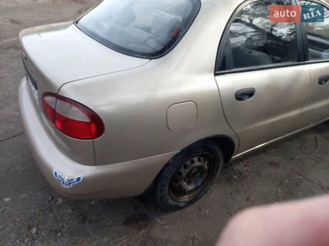 Бежевий Деу Ланос, об'ємом двигуна 1.6 л та пробігом 110 тис. км за 3000 $, фото 6 на Automoto.ua