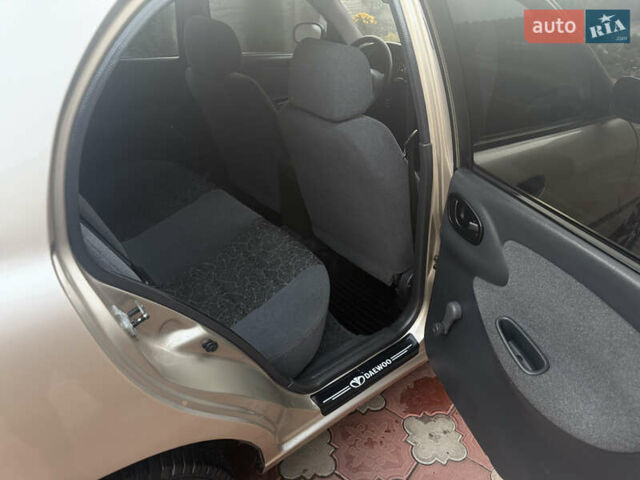 Бежевый Дэу Ланос, объемом двигателя 1.5 л и пробегом 234 тыс. км за 3350 $, фото 9 на Automoto.ua