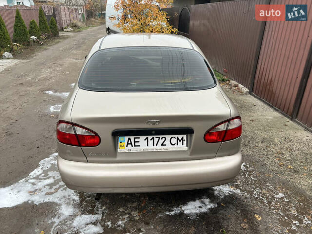 Бежевый Дэу Ланос, объемом двигателя 1.5 л и пробегом 147 тыс. км за 3200 $, фото 4 на Automoto.ua