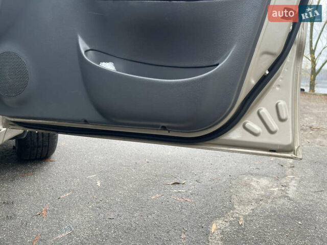 Бежевый Дэу Ланос, объемом двигателя 1.5 л и пробегом 207 тыс. км за 3400 $, фото 18 на Automoto.ua