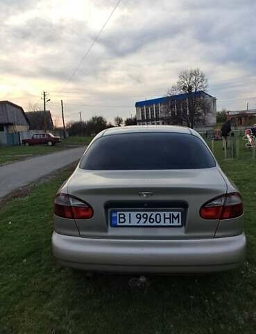 Бежевый Дэу Ланос, объемом двигателя 1.5 л и пробегом 235 тыс. км за 2850 $, фото 3 на Automoto.ua