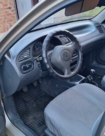 Дэу Ланос 2008 в Гребенке на Automoto.ua Бежевый Дэу Ланос, объемом двигателя 1.39 л и пробегом 139 тыс. км за 2200 $, фото 7 на Automoto.ua