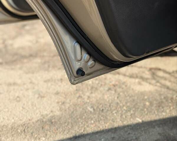 Бежевый Дэу Ланос, объемом двигателя 1.5 л и пробегом 170 тыс. км за 3199 $, фото 6 на Automoto.ua