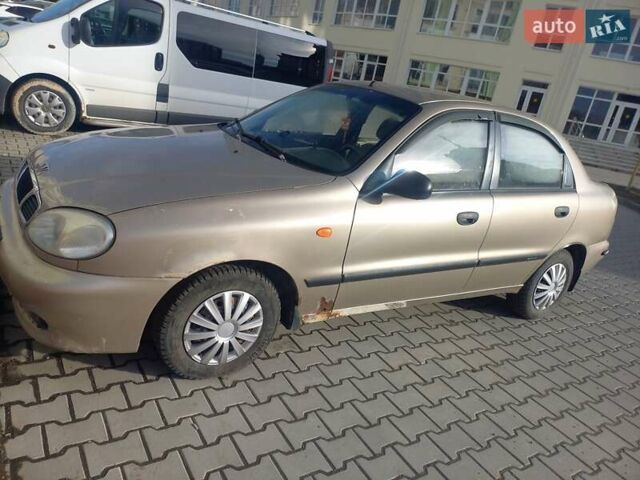 Бежевый Дэу Ланос, объемом двигателя 1.5 л и пробегом 200 тыс. км за 1500 $, фото 1 на Automoto.ua