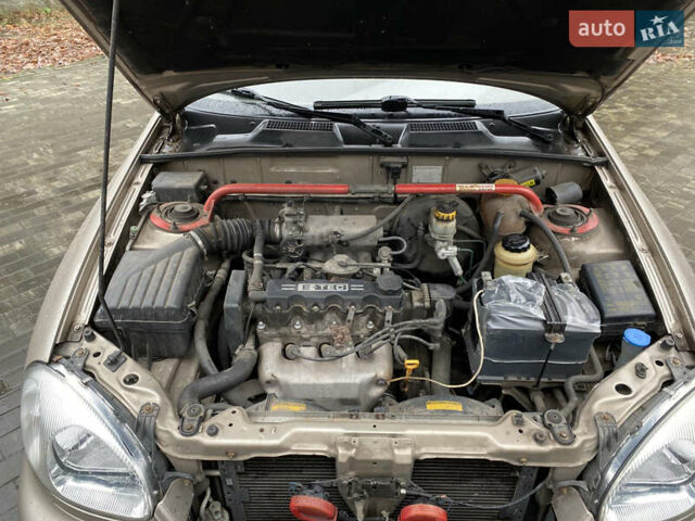 Бежевый Дэу Ланос, объемом двигателя 1.5 л и пробегом 165 тыс. км за 2850 $, фото 21 на Automoto.ua