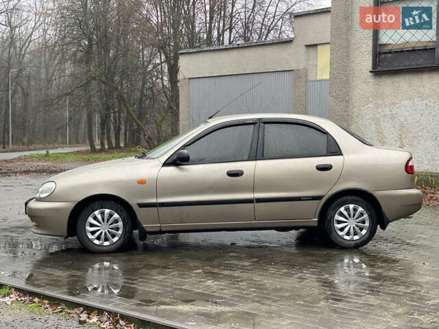 Бежевый Дэу Ланос, объемом двигателя 1.5 л и пробегом 165 тыс. км за 2850 $, фото 2 на Automoto.ua