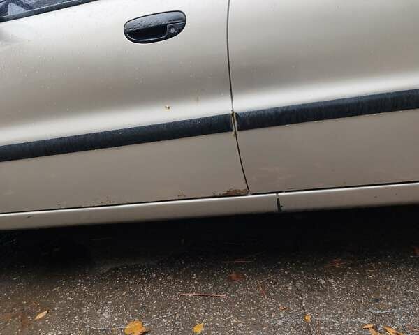 Бежевий Деу Ланос, об'ємом двигуна 1.5 л та пробігом 130 тис. км за 2450 $, фото 4 на Automoto.ua