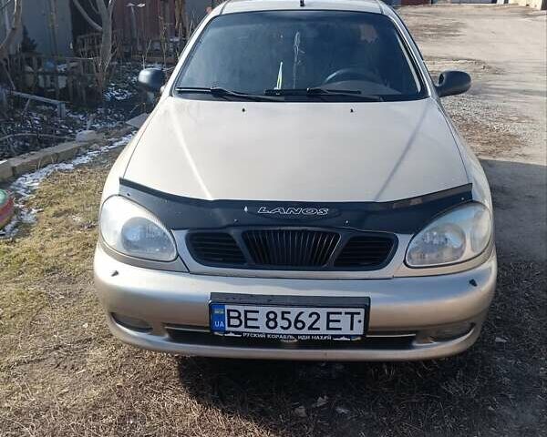 Бежевий Деу Ланос, об'ємом двигуна 1.6 л та пробігом 230 тис. км за 3000 $, фото 1 на Automoto.ua