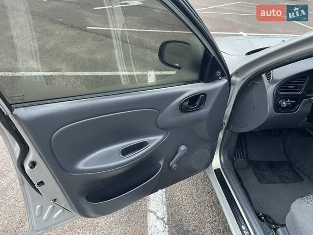 Бежевий Деу Ланос, об'ємом двигуна 1.5 л та пробігом 63 тис. км за 3257 $, фото 9 на Automoto.ua