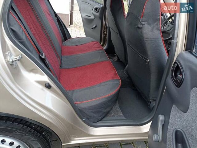 Бежевий Деу Ланос, об'ємом двигуна 1.5 л та пробігом 210 тис. км за 2750 $, фото 16 на Automoto.ua