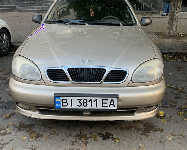 Дэу Ланос 2008 в Полтаве на Automoto.ua Бежевый Дэу Ланос, объемом двигателя 1.5 л и пробегом 243 тыс. км за 2350 $, фото 4 на Automoto.ua