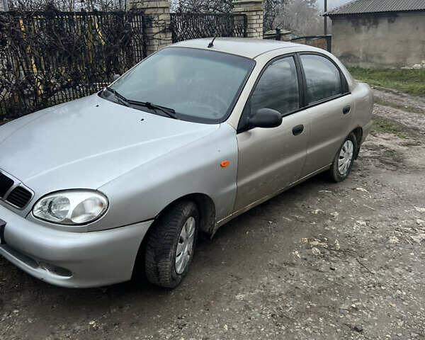 Бежевий Деу Ланос, об'ємом двигуна 1.5 л та пробігом 340 тис. км за 1100 $, фото 1 на Automoto.ua