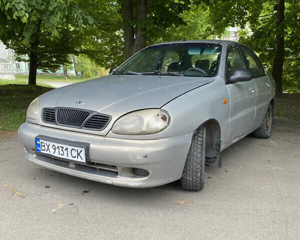 Бежевый Дэу Ланос, объемом двигателя 1.5 л и пробегом 351 тыс. км за 1300 $, фото 1 на Automoto.ua