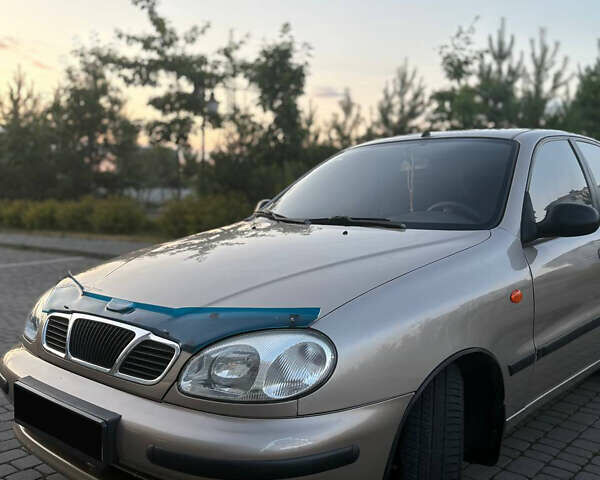 Дэу Ланос 2008 в Ивано-Франковске на Automoto.ua Бежевый Дэу Ланос, объемом двигателя 1.6 л и пробегом 107 тыс. км за 3900 $, фото 3 на Automoto.ua