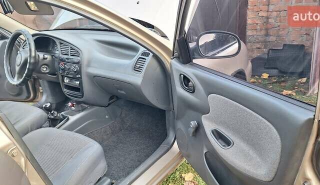 Дэу Ланос 2008 в Гребенке на Automoto.ua Бежевый Дэу Ланос, объемом двигателя 1.39 л и пробегом 139 тыс. км за 2200 $, фото 9 на Automoto.ua