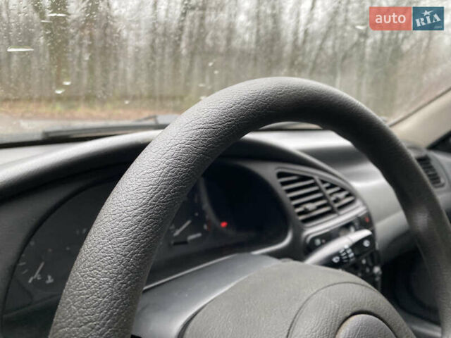 Бежевый Дэу Ланос, объемом двигателя 1.5 л и пробегом 165 тыс. км за 2850 $, фото 18 на Automoto.ua