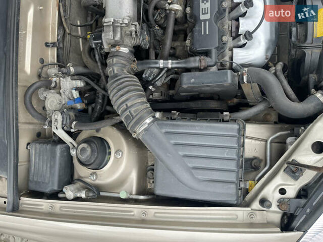 Бежевый Дэу Ланос, объемом двигателя 1.5 л и пробегом 207 тыс. км за 3400 $, фото 3 на Automoto.ua