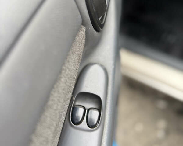 Бежевый Дэу Ланос, объемом двигателя 1.5 л и пробегом 180 тыс. км за 2500 $, фото 16 на Automoto.ua