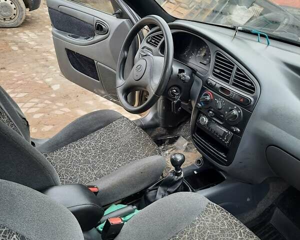 Бежевый Дэу Ланос, объемом двигателя 1.5 л и пробегом 180 тыс. км за 2200 $, фото 8 на Automoto.ua