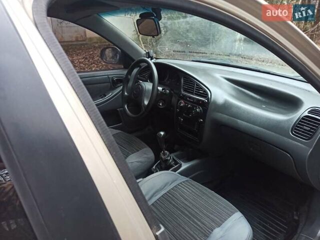 Бежевый Дэу Ланос, объемом двигателя 1.5 л и пробегом 198 тыс. км за 1850 $, фото 15 на Automoto.ua