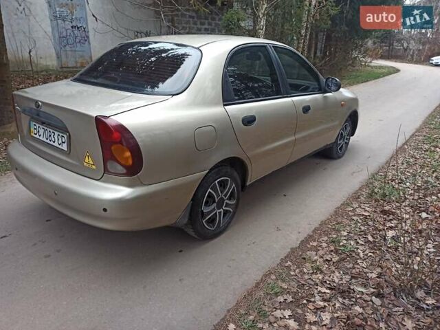Бежевый Дэу Ланос, объемом двигателя 1.5 л и пробегом 198 тыс. км за 1850 $, фото 1 на Automoto.ua