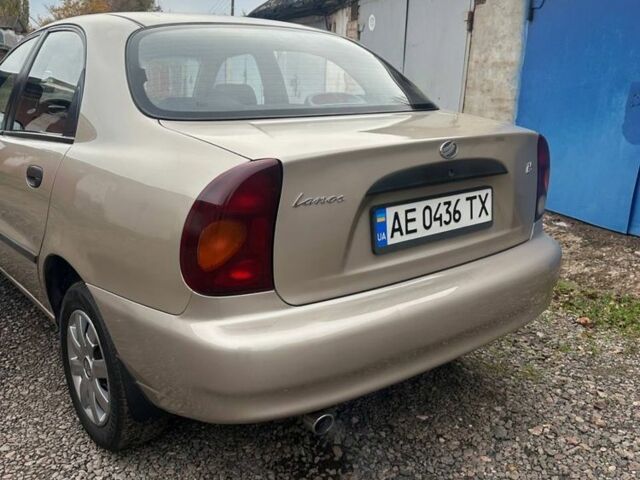 Бежевый Дэу Ланос, объемом двигателя 1.5 л и пробегом 170 тыс. км за 3650 $, фото 2 на Automoto.ua