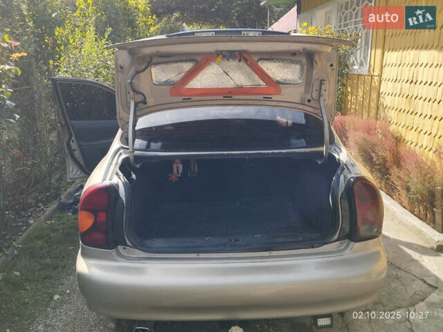 Бежевый Дэу Ланос, объемом двигателя 1.5 л и пробегом 76 тыс. км за 3400 $, фото 6 на Automoto.ua