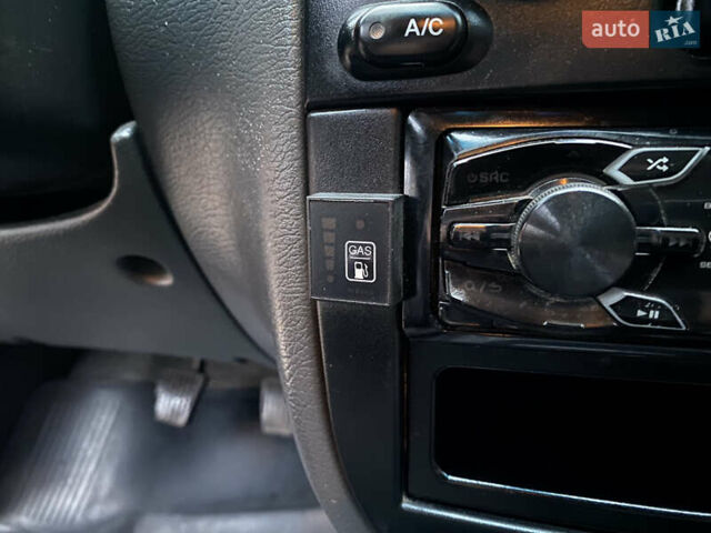 Чорний Деу Ланос, об'ємом двигуна 1.5 л та пробігом 210 тис. км за 3000 $, фото 11 на Automoto.ua