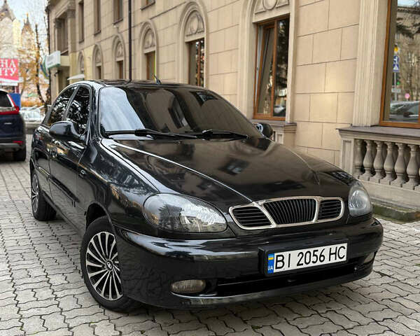 Деу Ланос 2009 у Запоріжжя на Automoto.ua Чорний Деу Ланос, об'ємом двигуна 1.6 л та пробігом 180 тис. км за 2650 $, фото 1 на Automoto.ua
