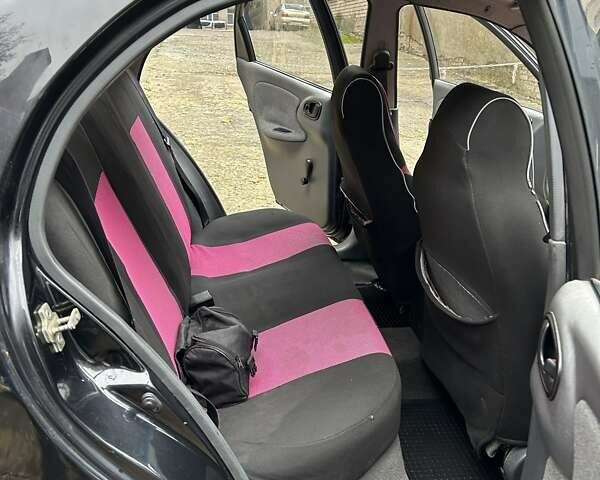 Чорний Деу Ланос, об'ємом двигуна 1.5 л та пробігом 222 тис. км за 1800 $, фото 23 на Automoto.ua