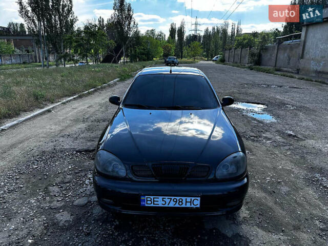 Черный Дэу Ланос, объемом двигателя 1.5 л и пробегом 220 тыс. км за 3100 $, фото 2 на Automoto.ua