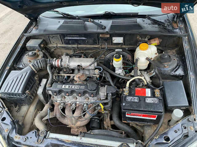 Черный Дэу Ланос, объемом двигателя 1.5 л и пробегом 231 тыс. км за 1750 $, фото 4 на Automoto.ua