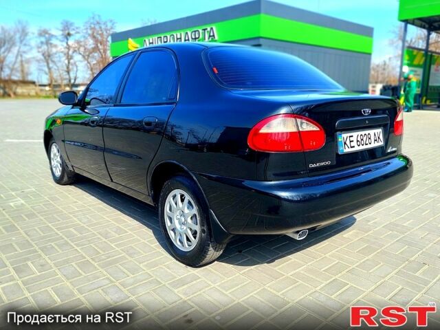 Черный Дэу Ланос, объемом двигателя 1.5 л и пробегом 163 тыс. км за 3150 $, фото 5 на Automoto.ua