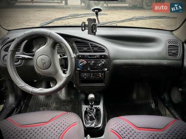 Черный Дэу Ланос, объемом двигателя 0 л и пробегом 201 тыс. км за 1500 $, фото 5 на Automoto.ua