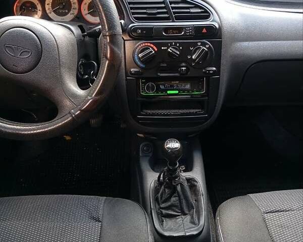 Деу Ланос 2006 у Буче на Automoto.ua Чорний Деу Ланос, об'ємом двигуна 1.5 л та пробігом 410 тис. км за 2250 $, фото 14 на Automoto.ua