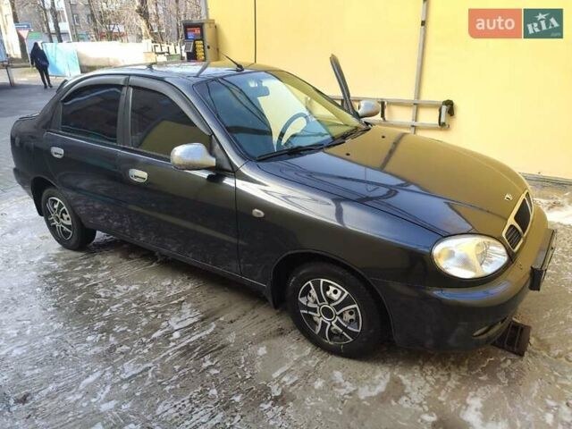 Дэу Ланос 2006 в Кривом Роге на Automoto.ua Черный Дэу Ланос, объемом двигателя 1.5 л и пробегом 273 тыс. км за 3000 $, фото 2 на Automoto.ua