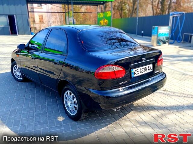 Черный Дэу Ланос, объемом двигателя 1.5 л и пробегом 163 тыс. км за 3150 $, фото 2 на Automoto.ua